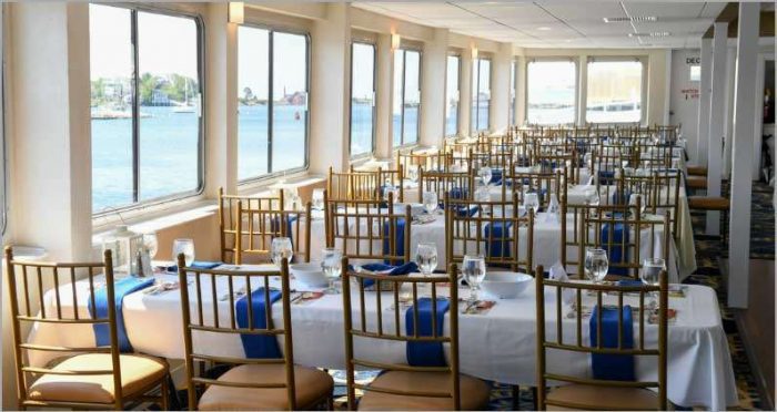 North Shore Wedding & Event Cruise Dining